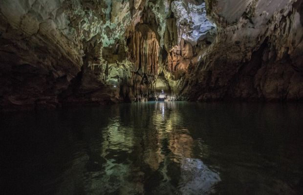 Phong Nha Cave's water grotto
